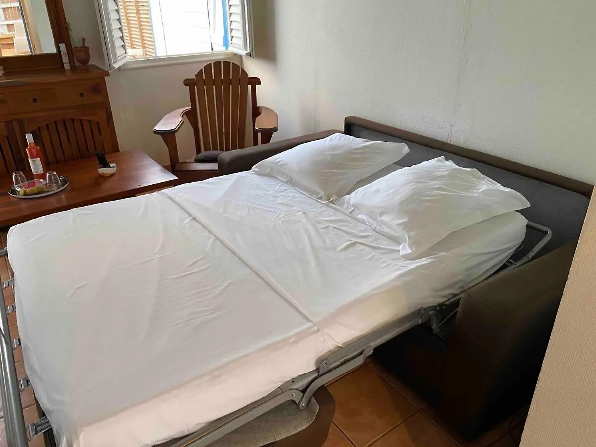 Bungalow Kanaribleu 圣安娜 0*,  马提尼克